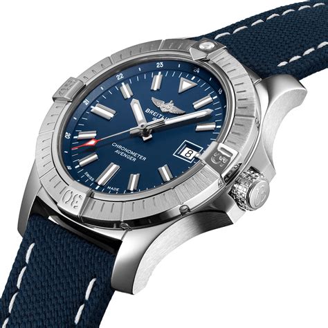 avenger breitling 43|breitling avenger price.